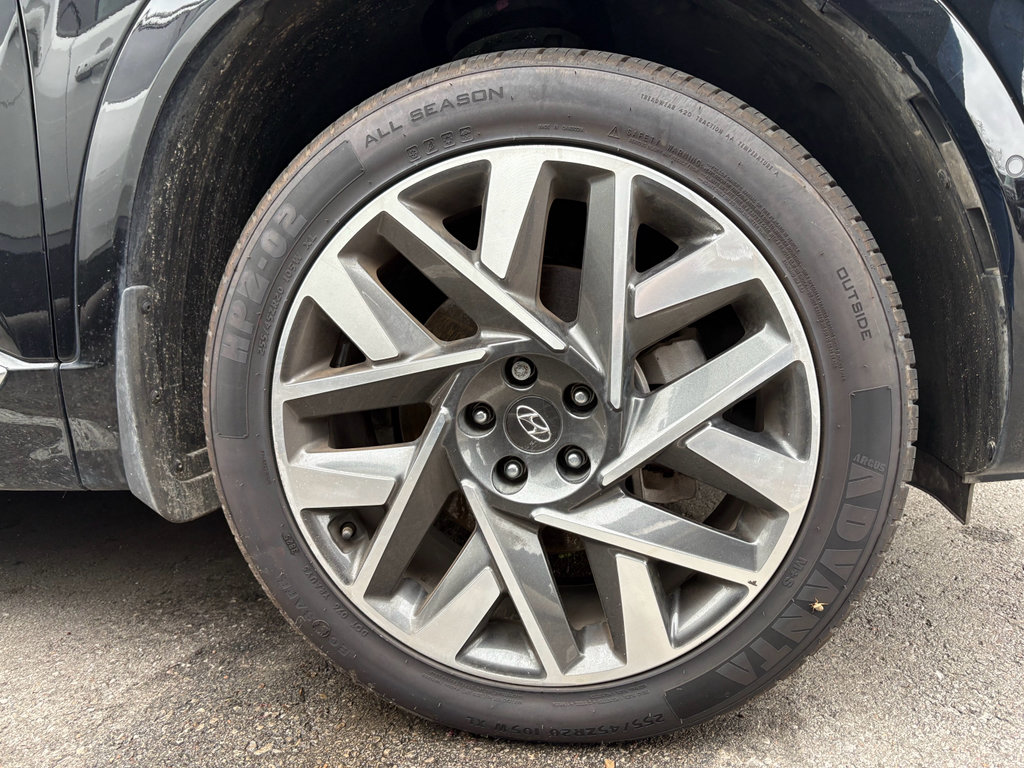 Used 2023 Hyundai Santa Fe Calligraphy image 31