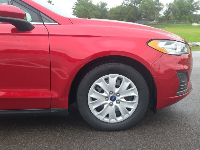 Used 2020 Ford Fusion S FWD image 4