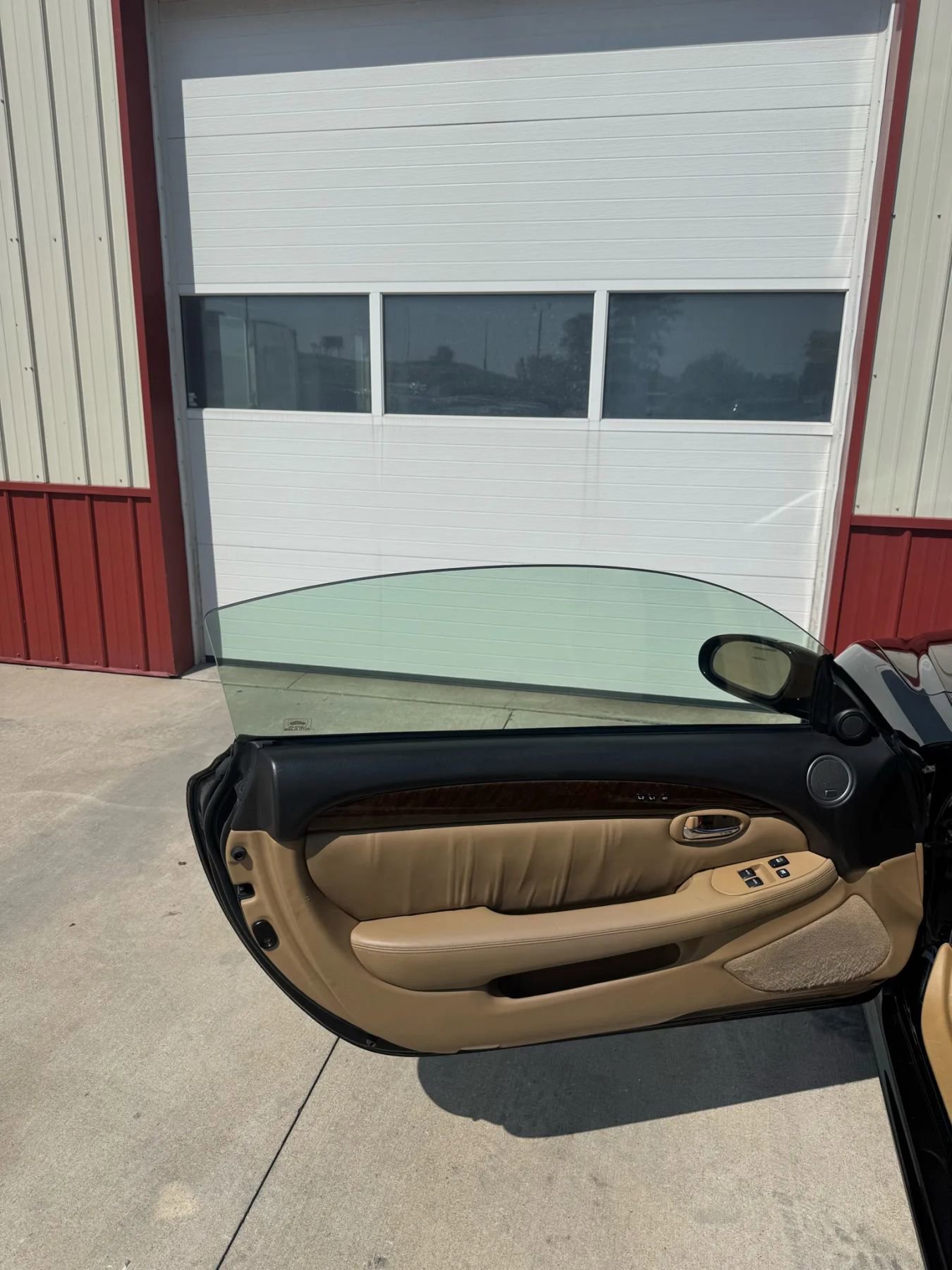 Used 2006 Lexus SC 430 Convertible image 4