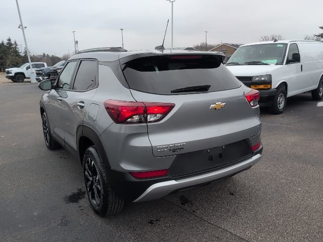 Used 2023 Chevrolet TrailBlazer LT AWD/4WD image 5