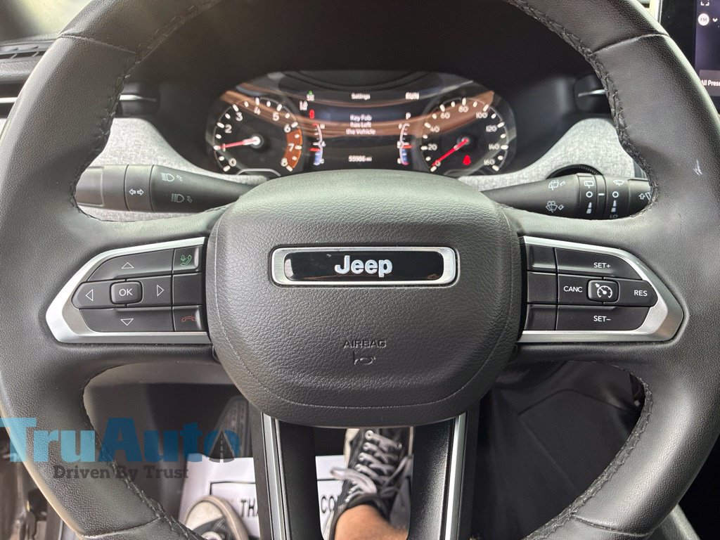 Used 2024 Jeep Compass Latitude AWD/4WD image 26