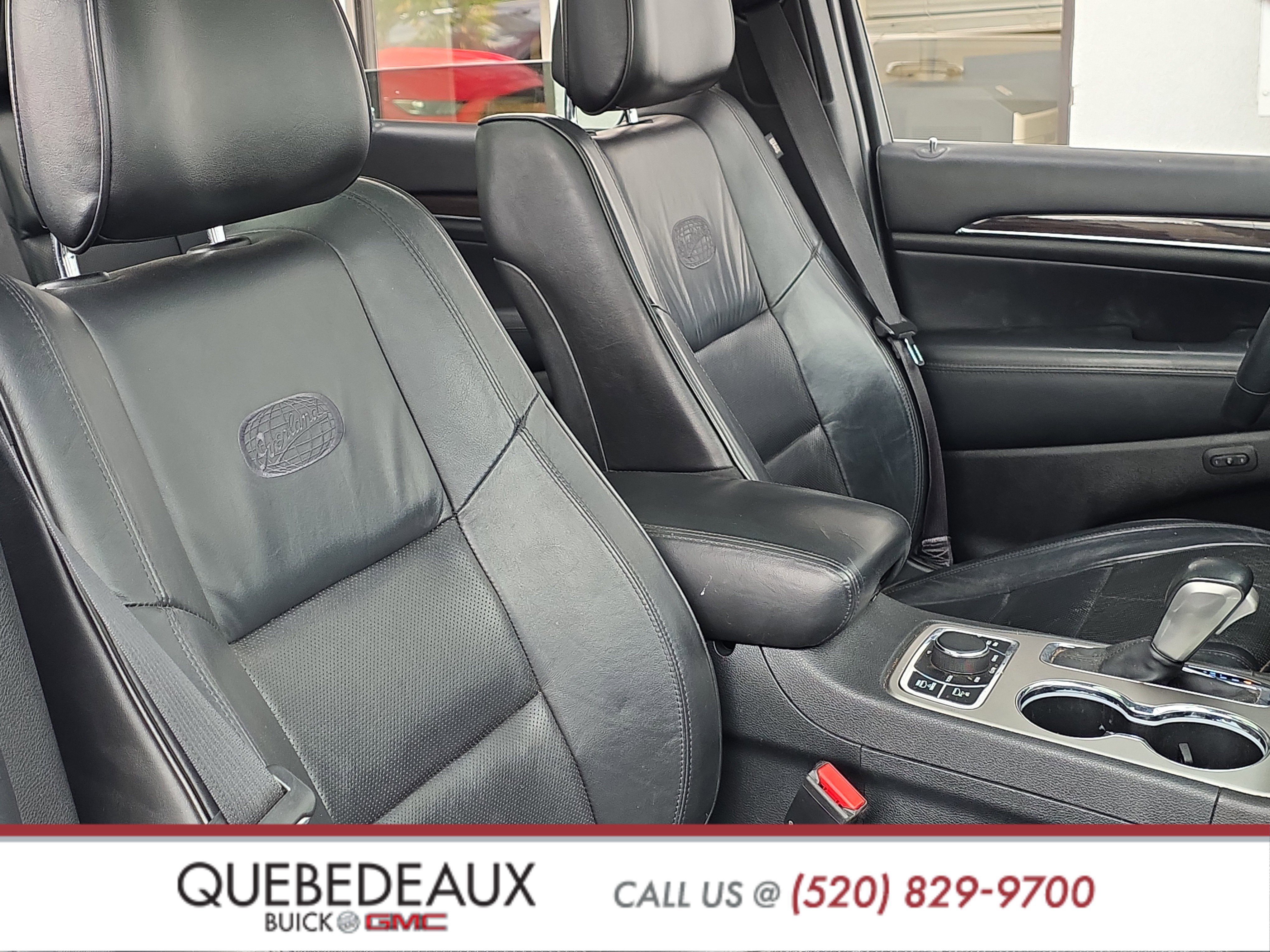 Used 2018 Jeep Grand Cherokee Overland AWD/4WD image 26