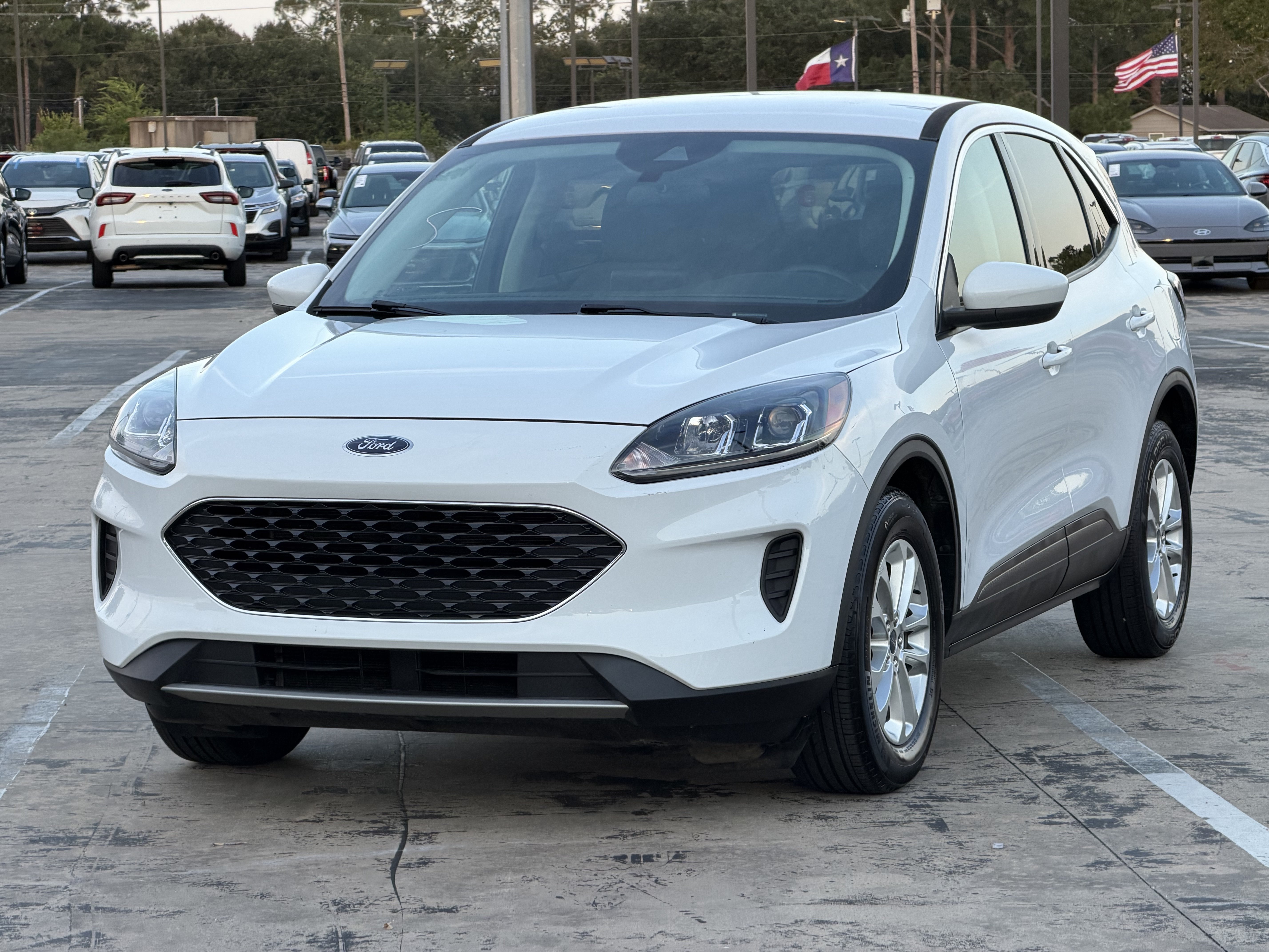 Used 2021 Ford Escape SE FWD image 5