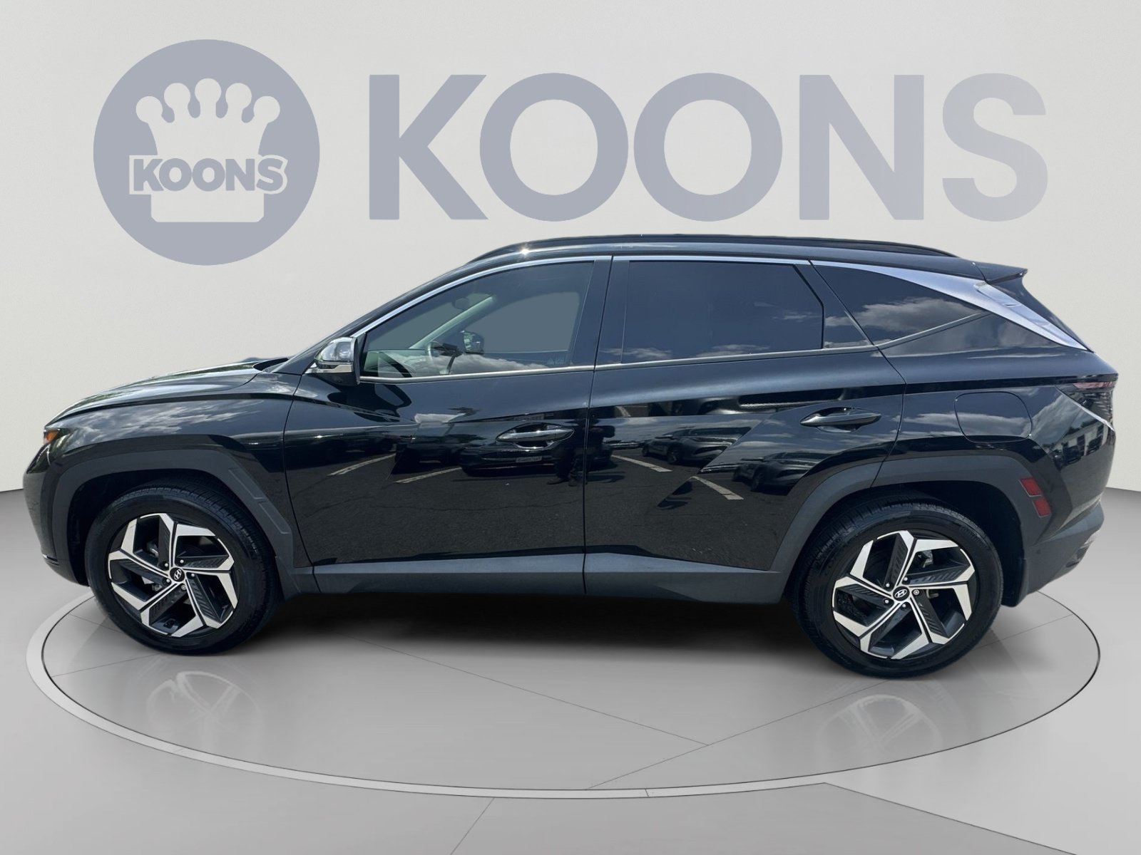 Used 2022 Hyundai Tucson Limited w/ Cargo Package AWD/4WD image 7