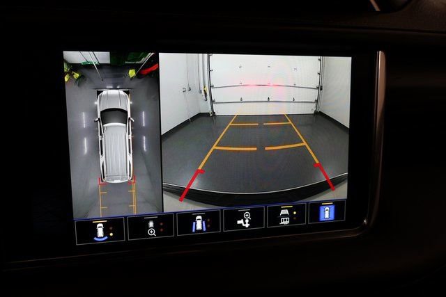 Used 2022 GMC Yukon Denali w/ Max Trailering Package image 25