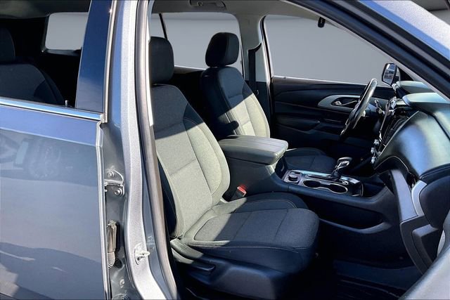 Used 2021 Chevrolet Traverse LT image 29