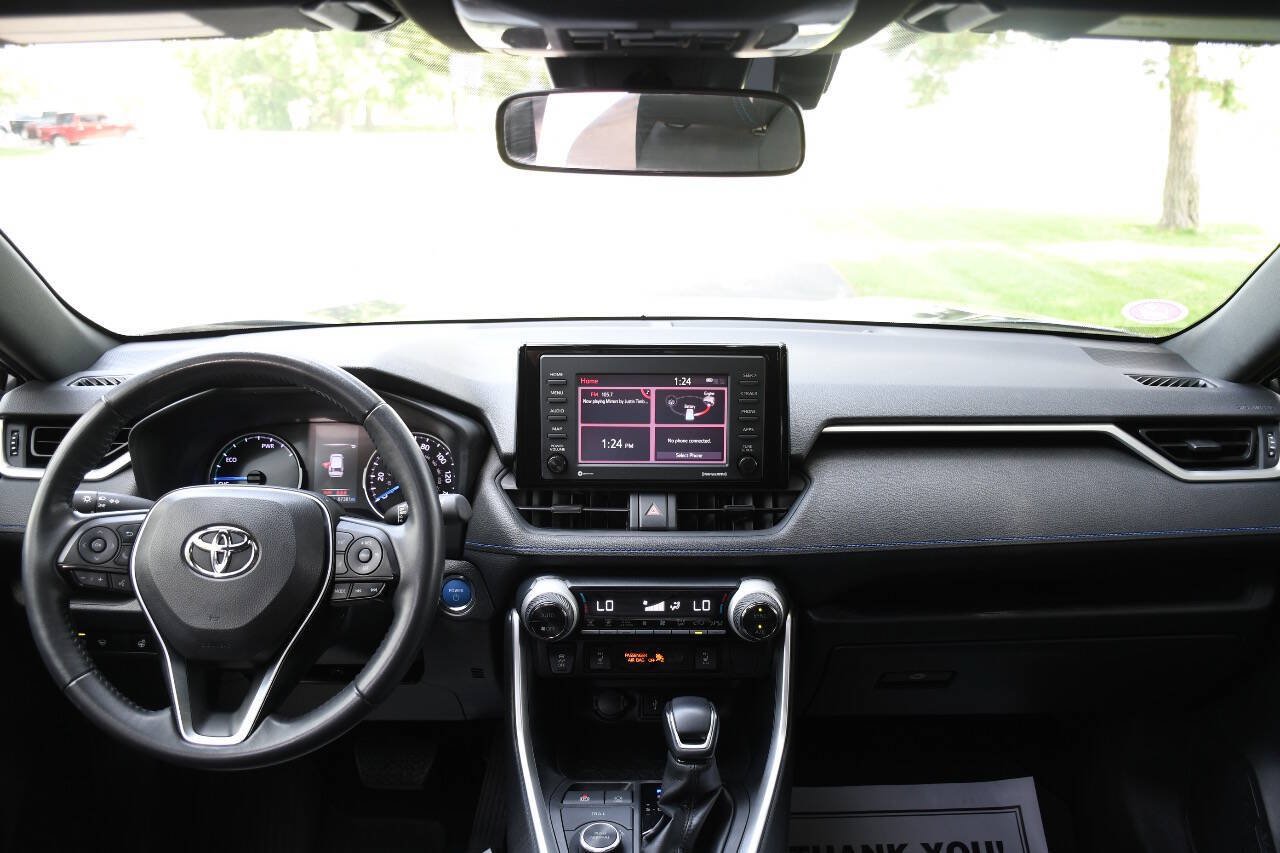 Used 2022 Toyota RAV4 SE w/ Convenience Package AWD/4WD image 30