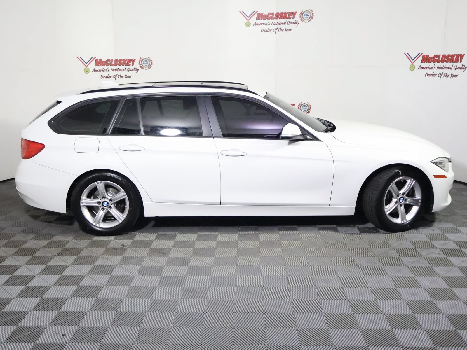 Used 2014 BMW 328d xDrive Wagon AWD/4WD image 3