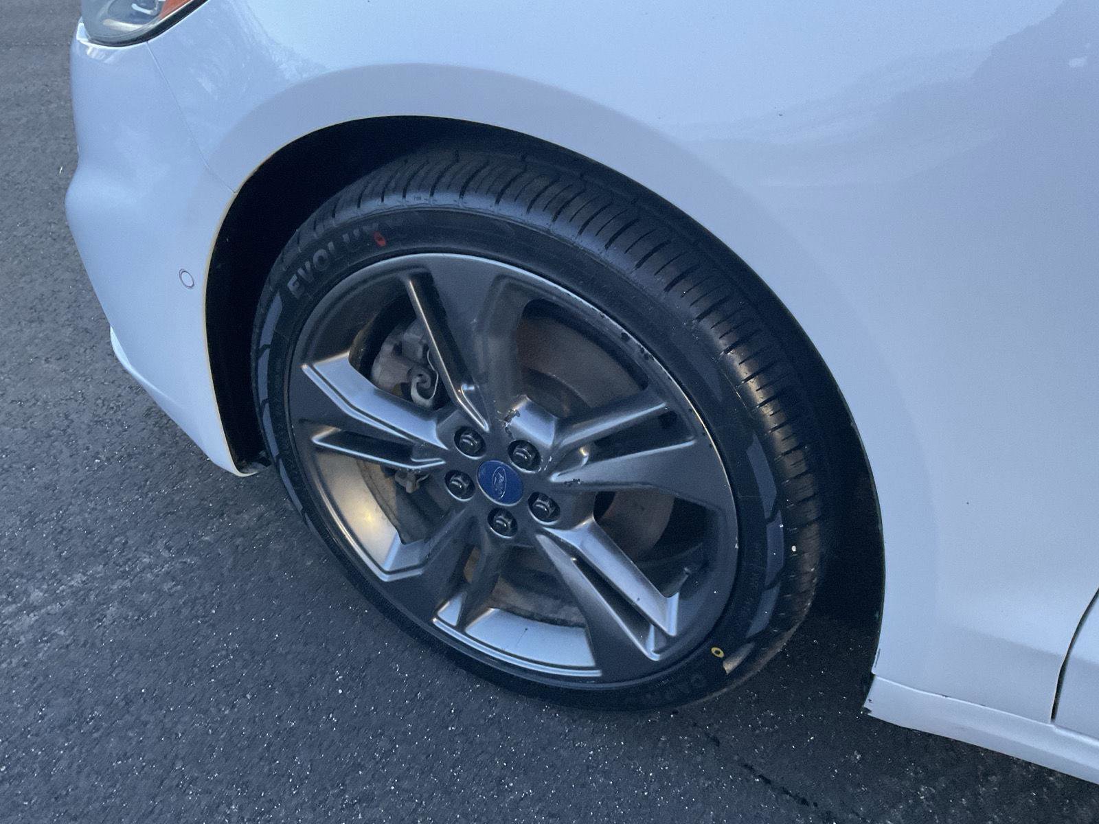 Used 2017 Ford Fusion Sport w/ Equipment Group 401A image 9