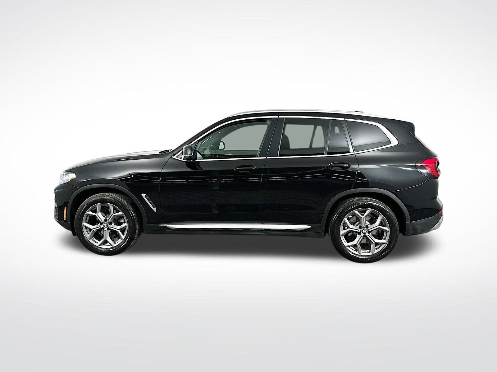 Used 2024 BMW X3 xDrive30i image 5