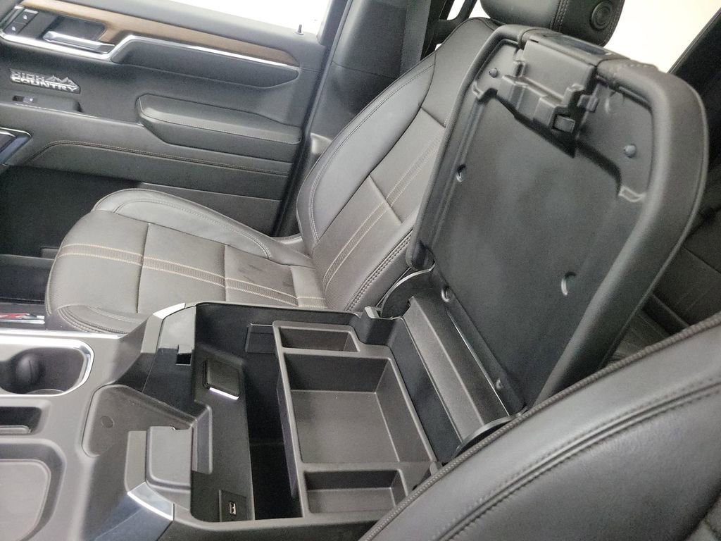 Used 2024 Chevrolet Silverado 1500 High Country w/ Technology Package image 33