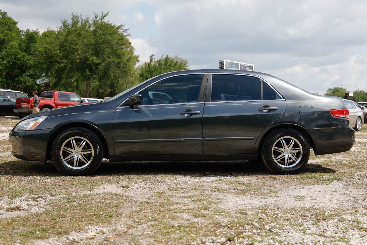 Used 2004 Honda Accord LX image 3