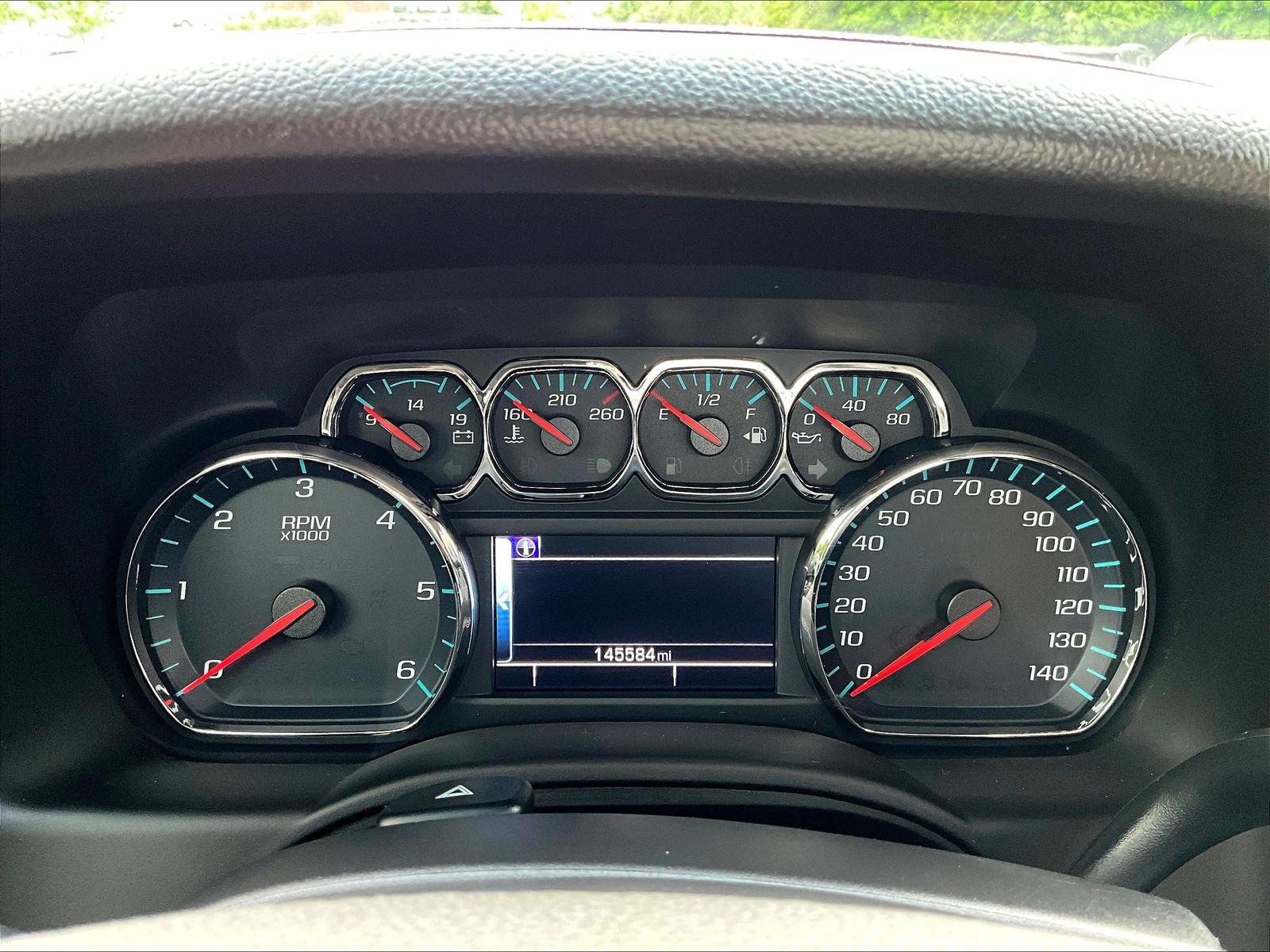 Used 2017 Chevrolet Tahoe LT RWD image 13