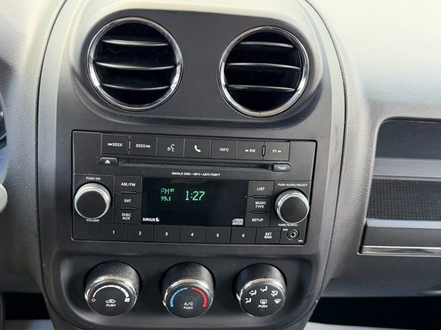 Used 2016 Jeep Patriot Latitude image 22