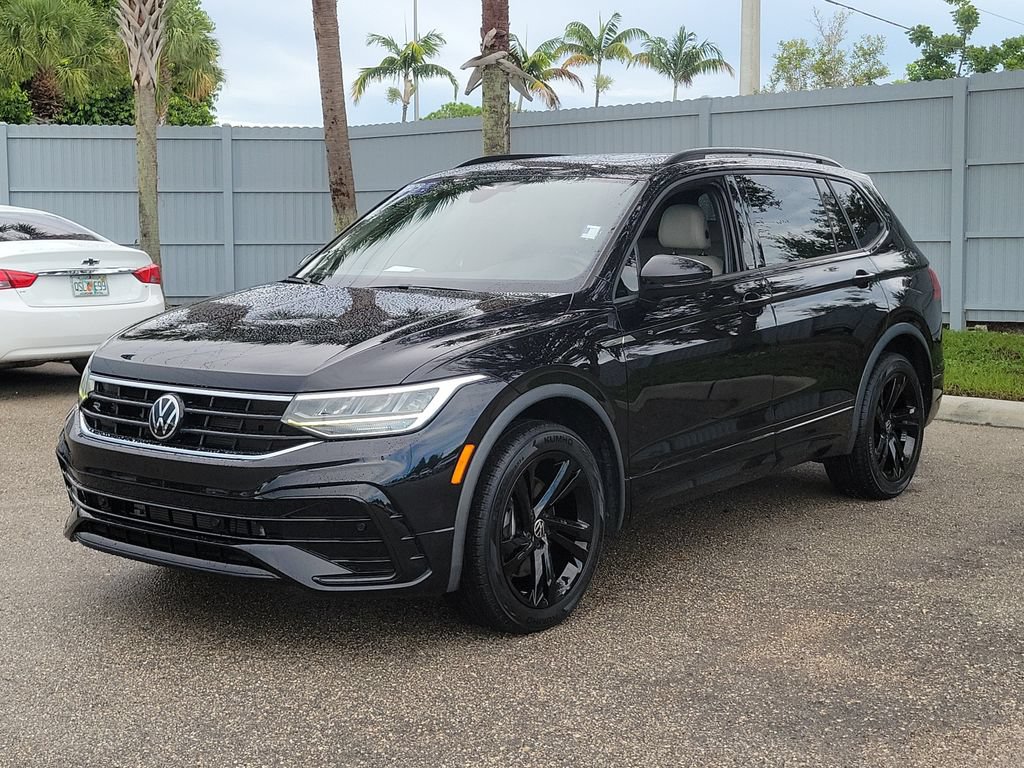 Certified 2023 Volkswagen Tiguan SE R-Line FWD image 9
