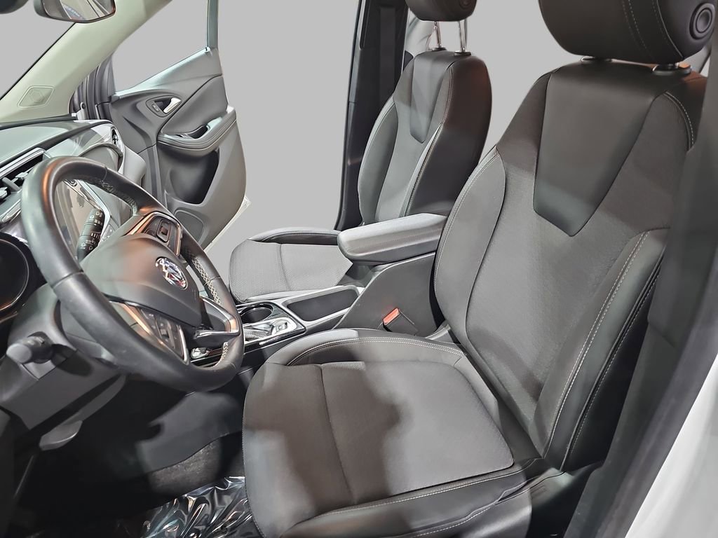 Certified 2022 Buick Encore GX Select w/ Sport Touring Package image 19
