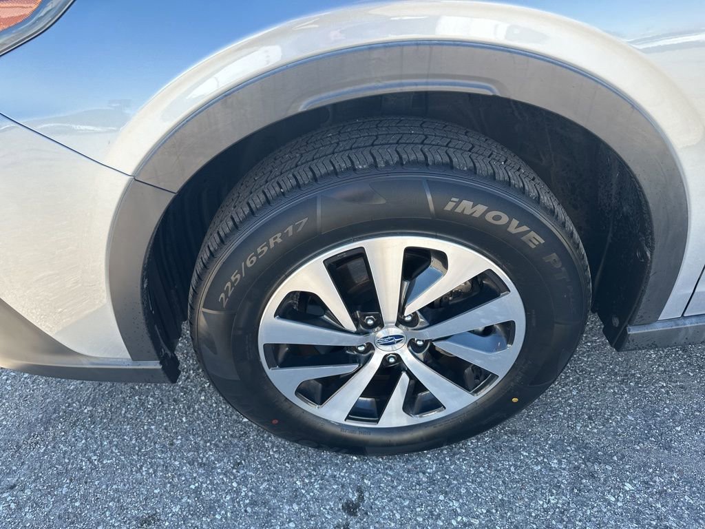 Used 2020 Subaru Outback Premium w/ Popular Package #1 image 11