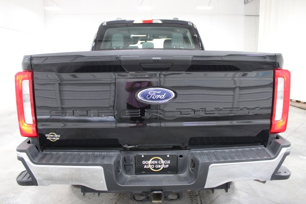 Used 2024 Ford F250 XLT image 8