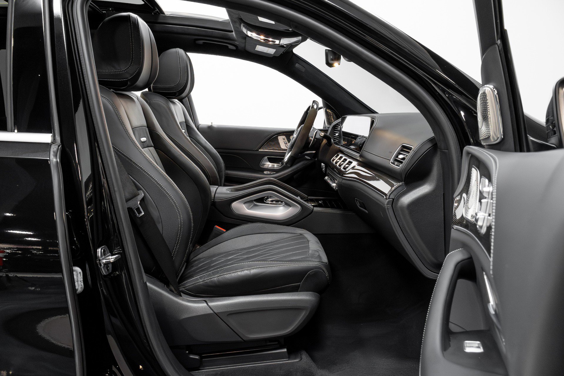 Used 2022 Mercedes-Benz GLS 63 AMG 4MATIC image 21