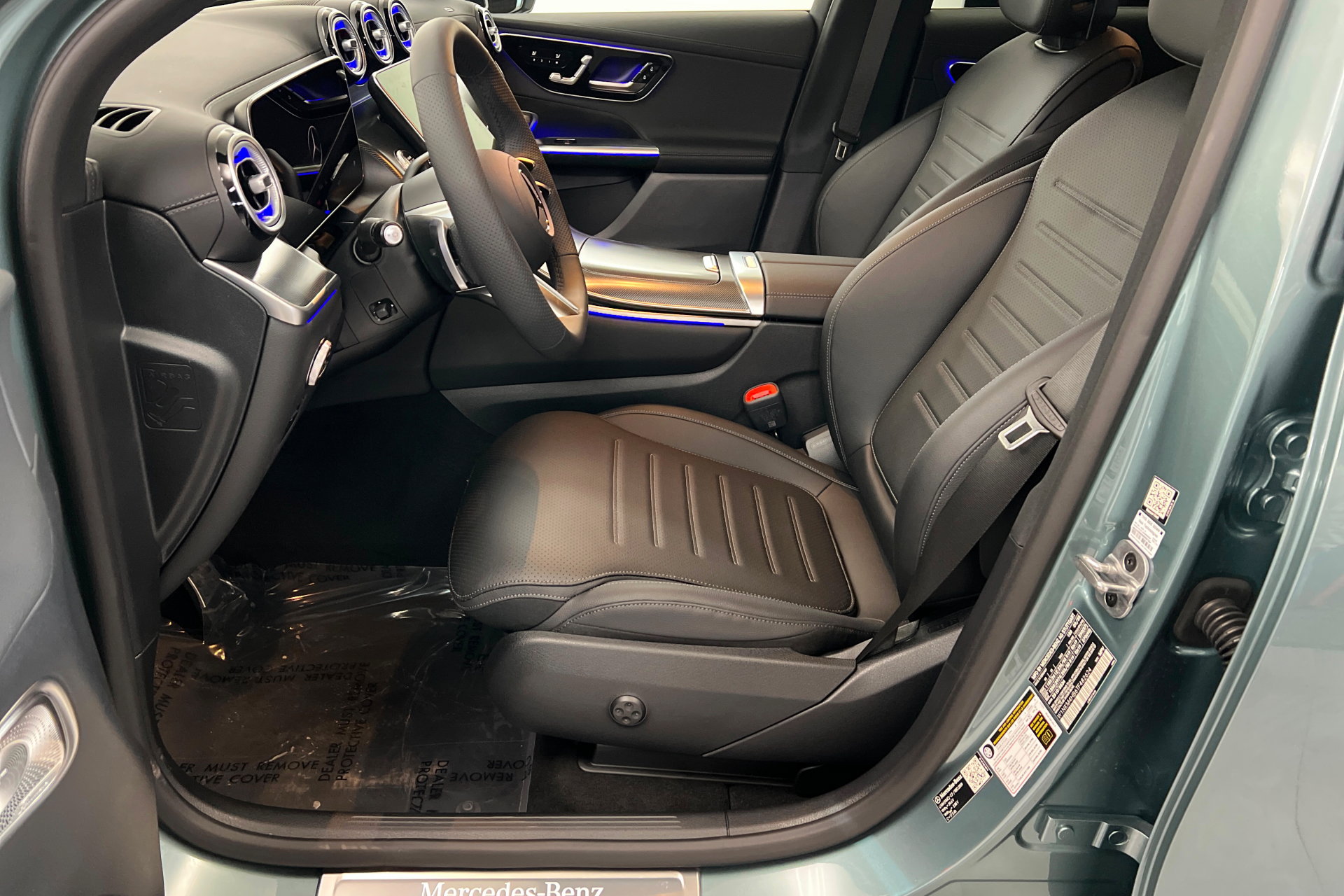 New 2026 Mercedes-Benz GLC 300 4MATIC image 17