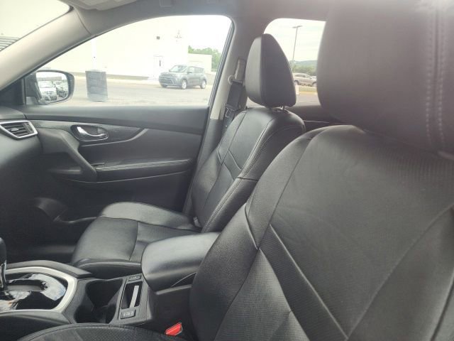 Used 2016 Nissan Rogue SL AWD/4WD image 12