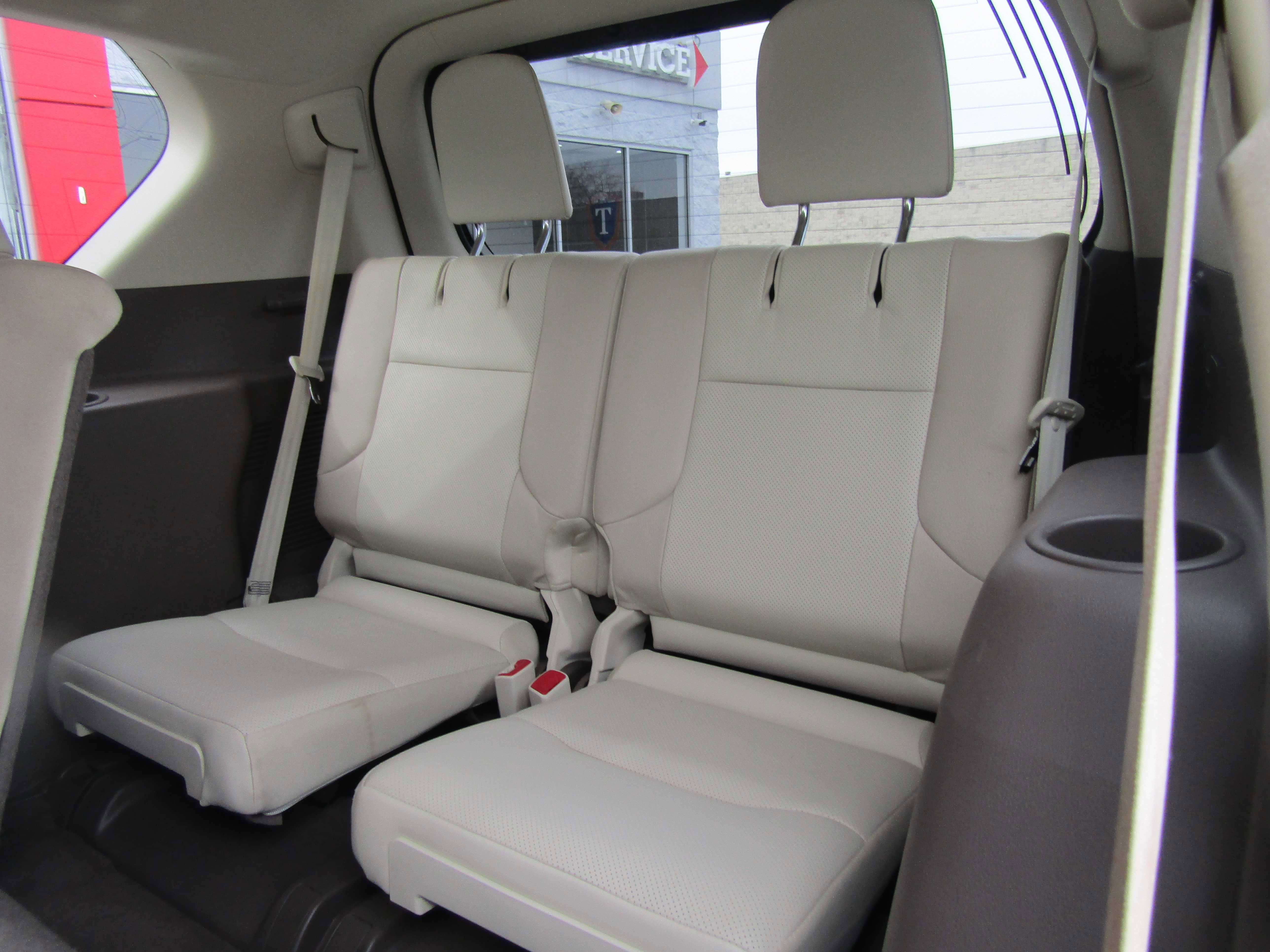 Used 2016 Lexus GX 460 w/ Premium Package image 18