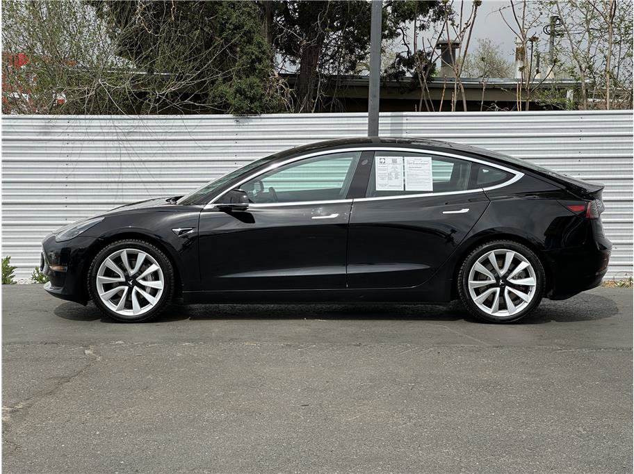 Used 2018 Tesla Model 3 Long Range image 13