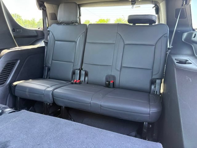 Used 2025 Chevrolet Tahoe LT AWD/4WD image 33
