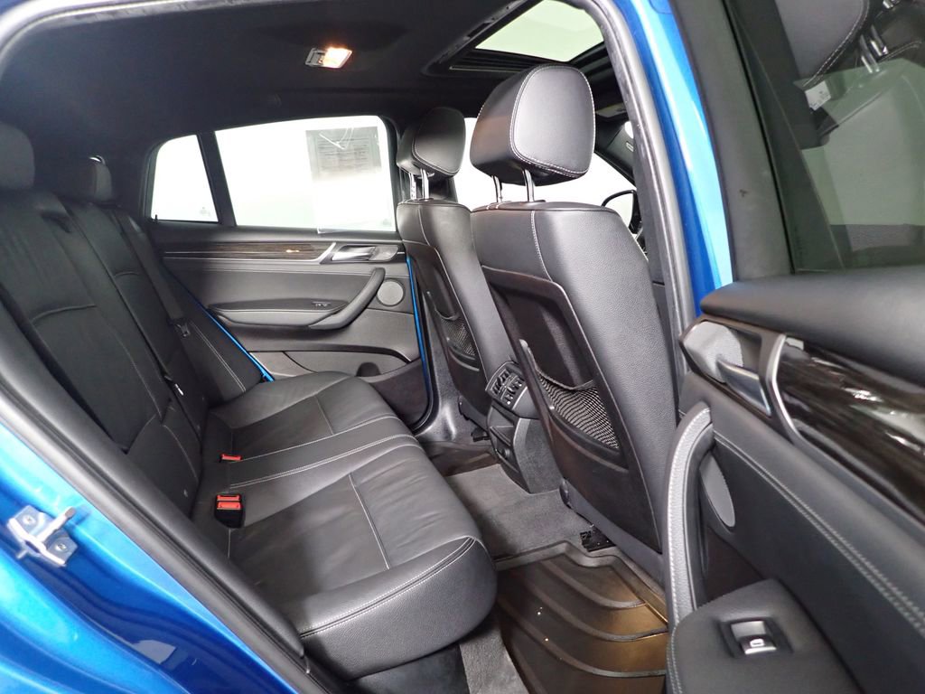 Used 2018 BMW X4 M40i image 44