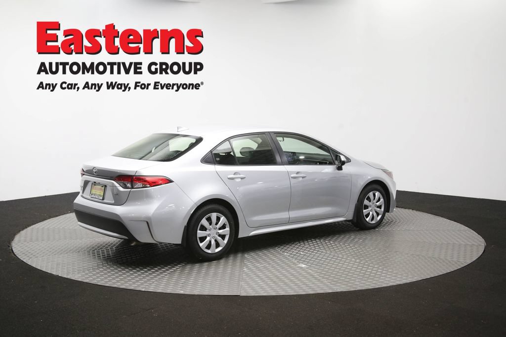 Used 2022 Toyota Corolla LE FWD image 40