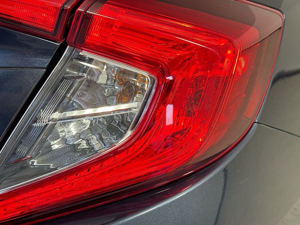 Used 2019 Honda Civic EX image 35