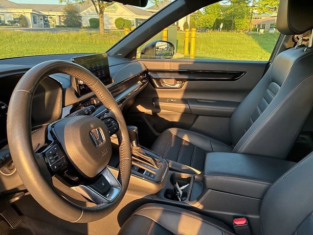 Used 2023 Honda CR-V Sport Touring image 28