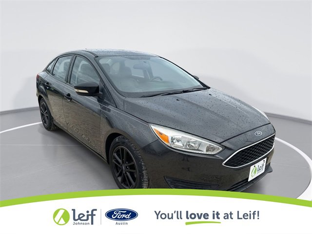 Used 2016 Ford Focus SE image 1
