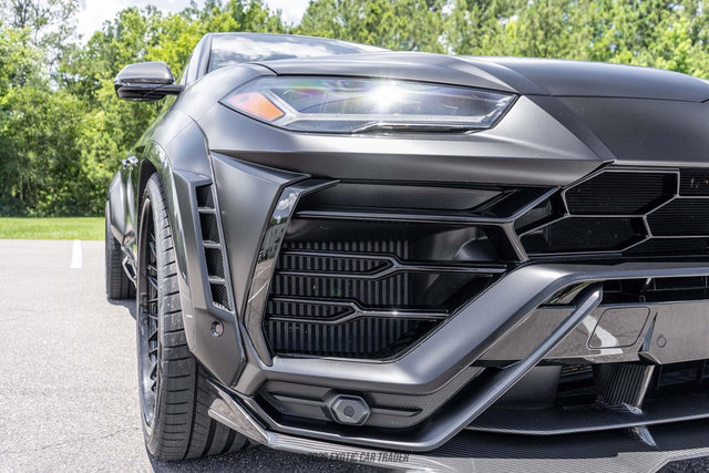 Used 2021 Lamborghini Urus AWD/4WD image 48