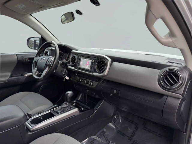 Used 2017 Toyota Tacoma SR5 image 42