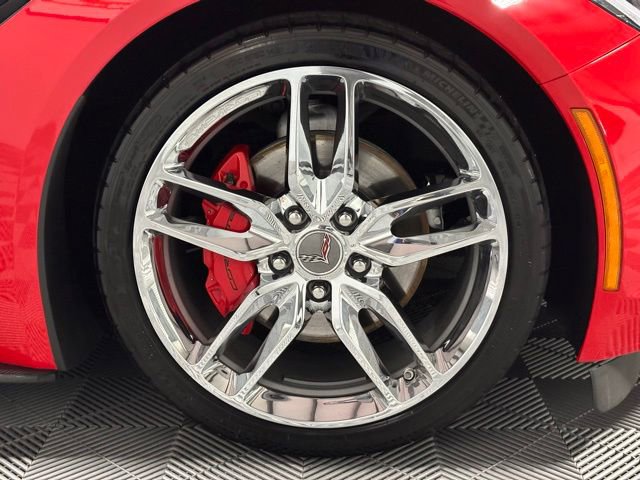 Used 2019 Chevrolet Corvette Stingray Coupe w/ 1LT image 10
