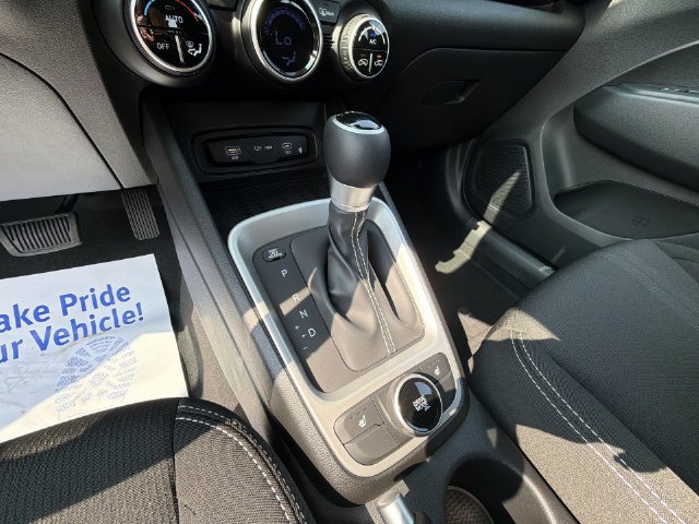 New 2026 Hyundai Venue SEL FWD image 34