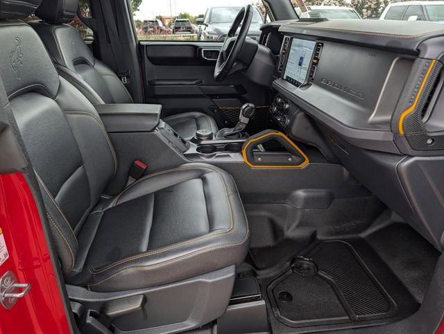 Used 2024 Ford Bronco Badlands w/ Sasquatch Package AWD/4WD image 35