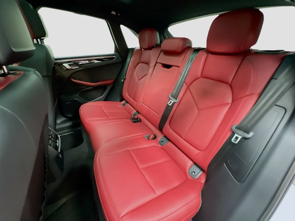 New 2026 Porsche Macan Turbo AWD/4WD image 24