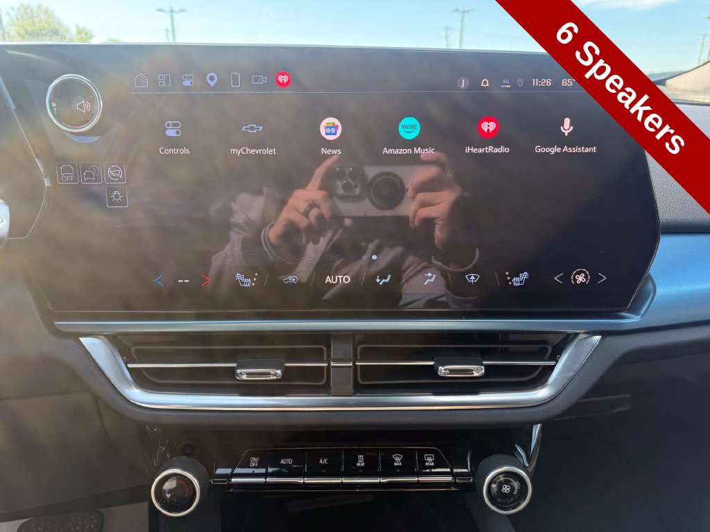 Used 2024 Chevrolet Equinox EV LT FWD image 26