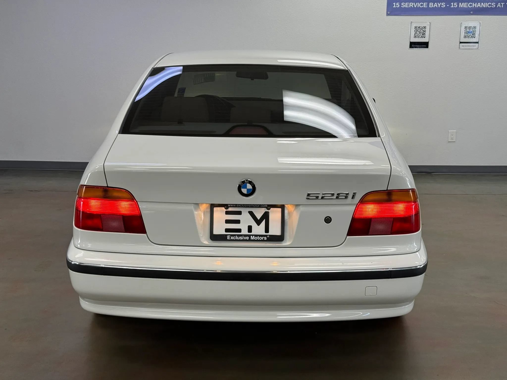 Used 2000 BMW 528i Sedan RWD image 6