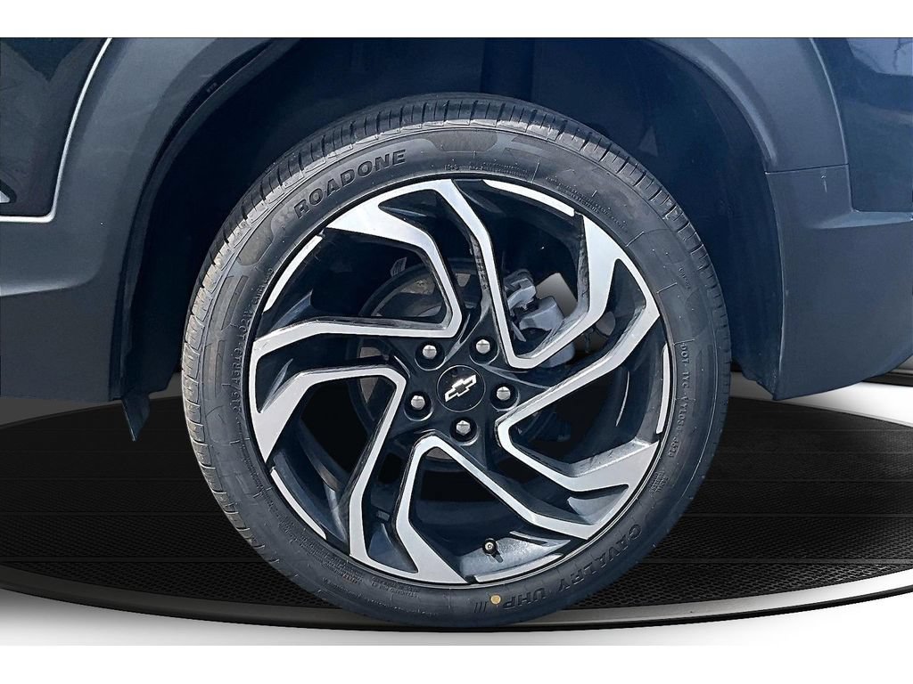 Used 2024 Chevrolet TrailBlazer RS AWD/4WD image 40