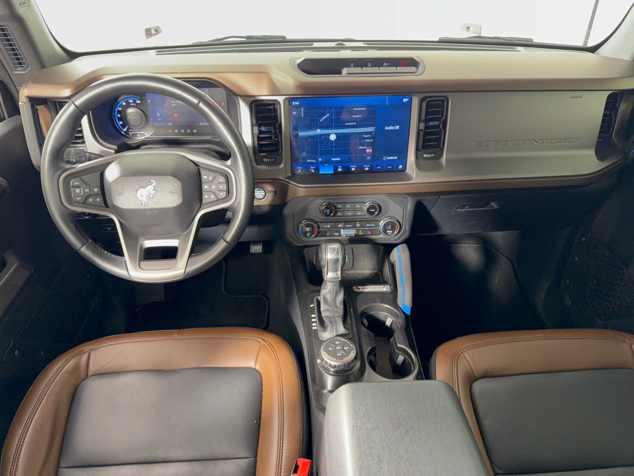 Used 2023 Ford Bronco Outer Banks AWD/4WD image 17