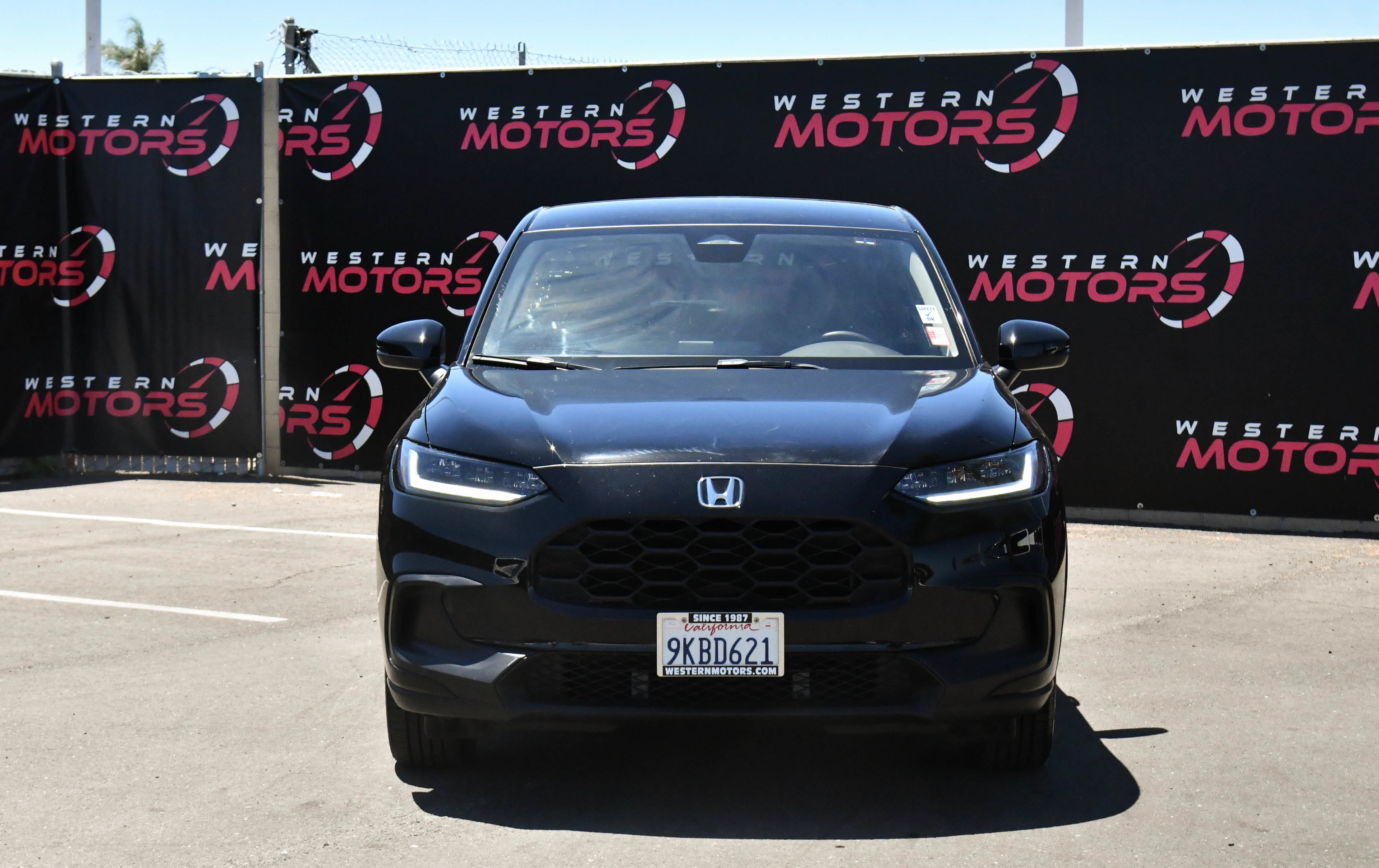 Used 2024 Honda HR-V LX image 2