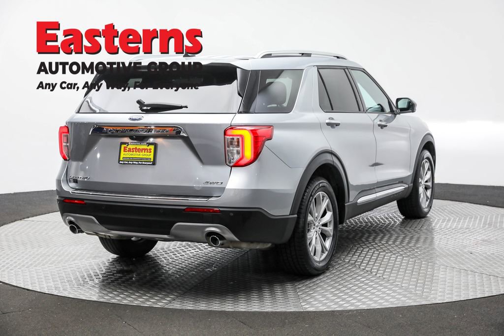 Used 2023 Ford Explorer Limited AWD/4WD image 5