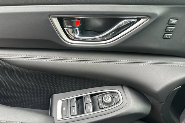 New 2026 Subaru Ascent Limited AWD/4WD image 8
