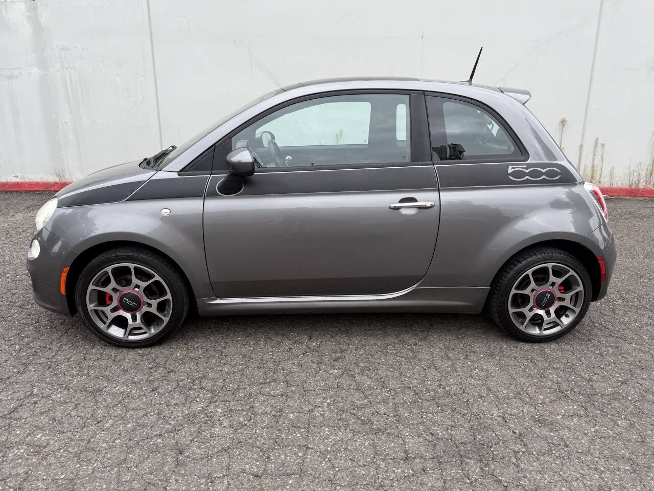 Used 2012 FIAT 500 Sport w/ Safety & Convenience Pkg FWD image 25