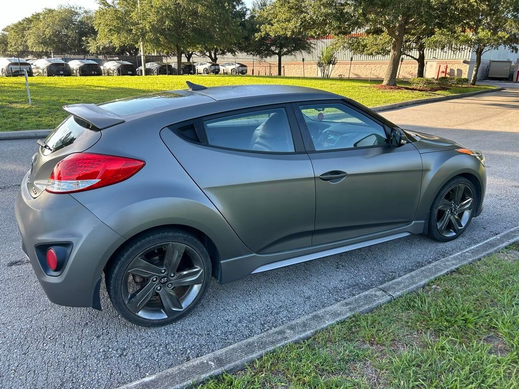 Used 2015 Hyundai Veloster Turbo FWD image 6