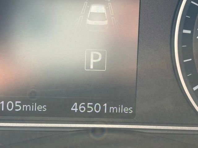 Used 2023 Nissan Versa SV image 17