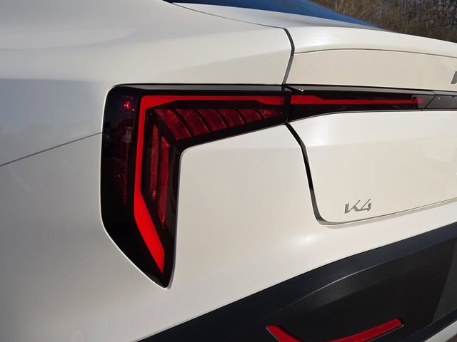 New 2026 Kia K4 LXS image 6